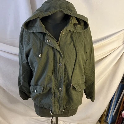 Polo Club Beverly Hills para mujer grande oliva cremallera completa y broches de presión forrados con capucha Foto 1 de 4