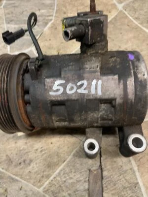 Compresor de aire acondicionado Suzuki Grand Vitara 2007-2009 OEM Foto 1 de 4