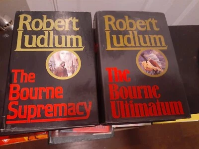 ROBERT LUDLUM The Bourne Supremacy and Ultimatum - 1st Editions Lot Set HC BB9 - Image 1 of 4
