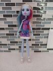 Monster High - Abbey Bominable - Scaris City Of Frights Doll