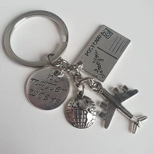 Egal wo Schlüsselanhänger Reise Geschenk für Freund Sohn Tochter Flugzeug Globus - Bild 1 von 2