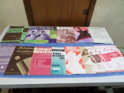 Lot Of 14 Vintage Song Books & Sheet Music For The Accordion, Clarinet & Guitar - Image 1 of 4
