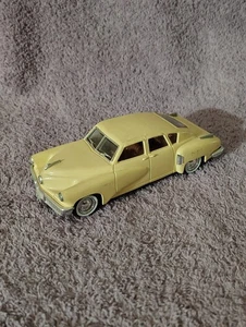 Solido 1948 Ivory Colored Tucker Scale 1/43 0290 Made in France - Picture 1 of 13