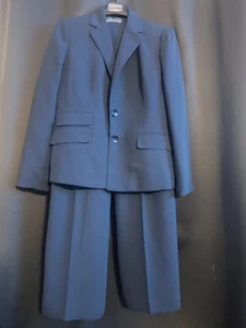 Kasper Women's Blue Blazer and Pants Suit Set Size 14 - Picture 1 of 4