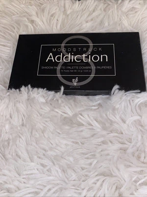 Younique Moodstruck Shadow Palette *Addiction 8* Brand New in Box - Image 1 of 2