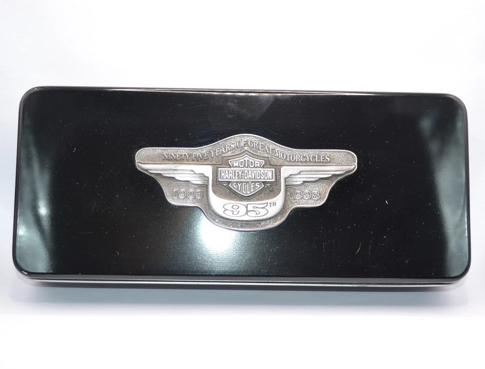 Gafas de sol Harley Davidson cromadas 95 aniversario estuche rígido solamente Foto 1 de 3