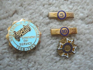 VFW VETERANOS GUERRAS EXTRANJERAS AUXILIAR - 4 PRENDEDORES de colección - Nebraska - prendedores del año - En muy buen estado - Imagen 1 de 5
