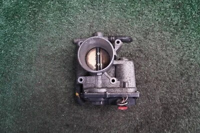 Mazda3 2010 2011 2012 2013 2014 carrocería del acelerador 2L OEM 2011 MAZDA Mazda3 Foto 1 de 4