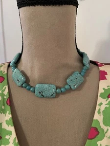turquoise/howlite Vintage Necklace 17” Magnetic Closure - Picture 1 of 6