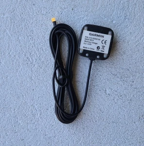 Garmin Model GA25 MCX  Remote External Antenna For GPS, Pre-owned.  - Picture 1 of 5