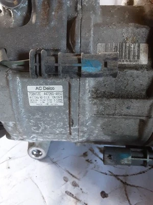 Compresor de aire acondicionado usado para: Chevrolet Equinox 2012 2,4 grado A Foto 1 de 4