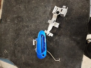 02-05 HONDA CIVIC SI EP3 HATCHBACK PASSENGER RIGHT EXTERIOR DOOR HANDLE OEM 03 - Picture 1 of 3