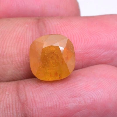 8.90 Cts Natural Yellow Sapphire 10mm Cushion Cut Stunning Certified Gemstone - Image 1 of 4