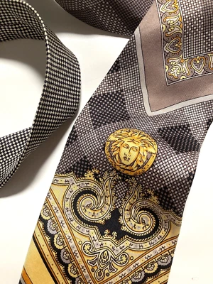 GIANNI VERSACE VINTAGE AÑOS 90 MEDUSA BARROCO PAISLEY CORBATA REJILLAS TARTÁN ITALIA GRIS Foto 1 de 4
