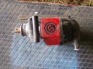 CHICAGO PNEUMATIC IMPACT WRENCH GUN CP0611-D28H 1" DRIVE - Picture 1 of 5