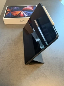 Apple iPad Pro 2021 12,9 Zoll 128GB Wifi + Apple Pencil - Bild 1 von 15