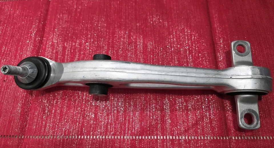 OEM Tesla Model Y 2020-2024 Front Lower Control Arm 1188341-00-C - Image 1 of 4