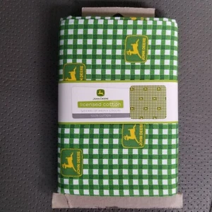 John Deere Tractor Logo Pre-cut Sewing Fabric Gingham Green White 36 x 43-inch - Picture 1 of 3