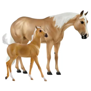 Juego de cuarto de caballo Breyer Ebony Shines and Charlize 1872 NUEVO - Imagen 1 de 2