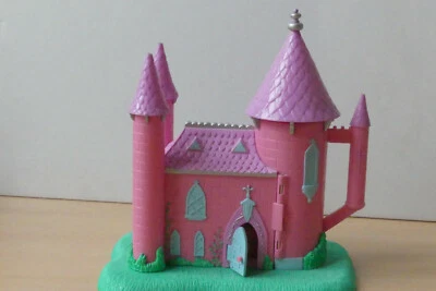 Château Disney style polly pocket (voir description) - Photo 1/3