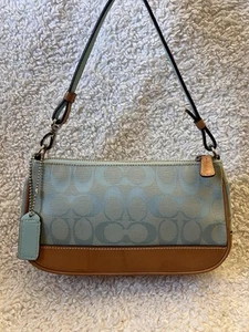 Authentic Vintage Coach Y2k Pouch Signature Blue and Beige Leather Canvas Bag - Picture 1 of 11