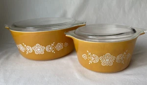 Pyrex Butterfly Gold Casserole Dish 4 Piece Set 473 475 With Lids Vintage - Picture 1 of 10