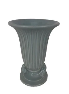Haeger Seafoam Vase Green Love Bird Fluted Art Deco MCM Vintage - Picture 1 of 12