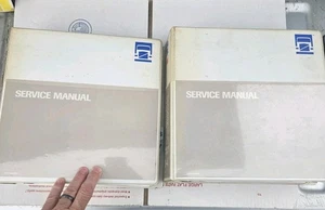 Volvo weiß GMC WG XPEDITOR Serie Scheckheft Gruppen 0 - 9 1991 V776-026-B - Bild 1 von 14