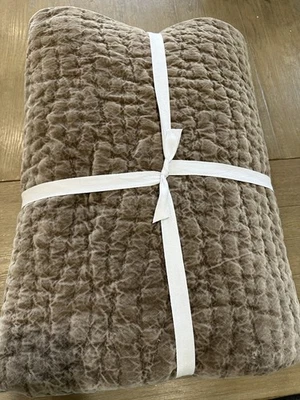 Edredón Pottery Barn de terciopelo lavado F/Q Queen Moccaccino Foto 1 de 3