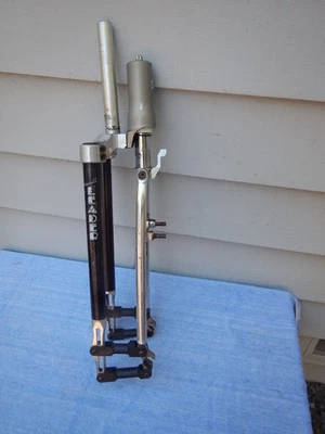 Lawwill Leader Shock Fork 7" Steerer 1" Shocks Vintage Mountain Bike 26" CRACKED - Image 1 of 4