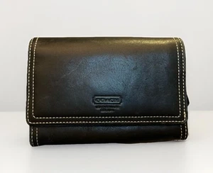 Coach Wallet Leather Biifold Snap Closure Zip Pocket White Stitching Credit Card - Picture 1 of 5