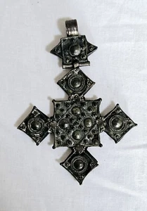 Silver Tone Medal Type Pendant Cross Shape J3-2009 - Picture 1 of 2