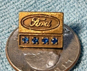 Rare Older FORD MOTOR EMPLOYEE SERVICE AWARD PIN 20 YEAR 4 SAPPHIRES - Picture 1 of 4