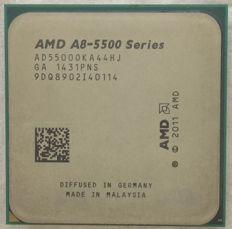 AMD A8-5500 AD5500OKA44HJ Quad Core 3200MHz Socket FM2 Processor - Image 1 of 3