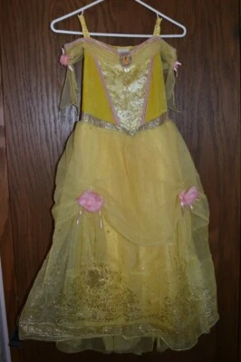 Disney Store Bella La Bella y la Bestia Vestido Amarillo Vestir Halloween Talla 7/8 Med Foto 1 de 4