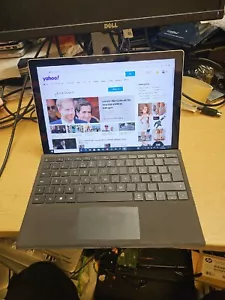 Microsoft Surface Pro 4, i5-6300U CPU 2.4GHz, 8GB RAM, 256GB SSD with keyboard - Picture 1 of 16