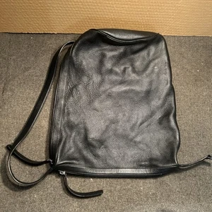 Große Kara Tethered schwarze Leder Handtasche Tasche faltbar Volumen verstellbar Umhängetasche - Bild 1 von 12