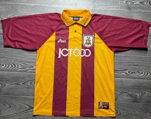 MAGLIA MAGLIA CALCIO BRADFORD CITY 1999/2001 HOME ASICS TAGLIA L - Foto 1 di 14