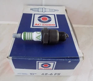 New Vauxhall Cavalier Mk1 General Motors 10 x AC Delco Spark Plugs Car Parts DIY - Picture 1 of 5