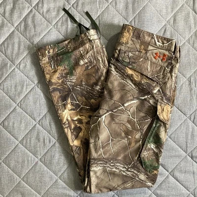 Pantalones de camuflaje Under Armour Realtree para hombre 32x32 carga caza camuflaje  Foto 1 de 4