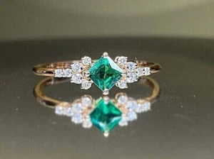 925 Silver 2Ct Princess Simulated Emerald Engagement Ring 14k Yellow Gold Plated - Picture 1 of 8