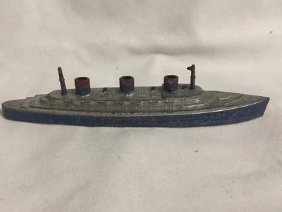 Barco de transporte de pasajeros fundido Tootsietoy vintage de los años 40 ~ rojo, azul, gris ~ EE. UU. ~ TY31 Foto 1 de 4