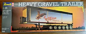 REVELL 1:25 HEAVY GRAVEL TRAILER modellino plastica truck tir camion modelkit - Foto 1 di 7