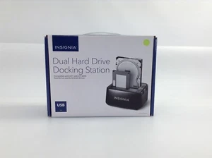 INSIGNIA Dual Hard Drive Docking Station. NS-PCHDEDS19. 2.5/3.5 SATA. USB 3.0 - Picture 1 of 4