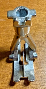 Original BERNINA #419 Schneider Heft-Nähfuß - OLD STYLE - 419 - Bild 1 von 3