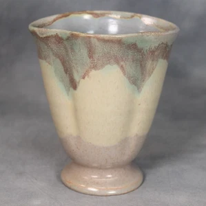 Beautiful Upchurch Art Pottery Drip Glaze Pinched Rim Footed Pot Vase c1930s - Picture 1 of 5