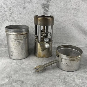 Coleman Pocket Stove 530 B46 Vintage 1940’s mit Koffer, Trichter & Schraubenschlüssel/Griff - Bild 1 von 17