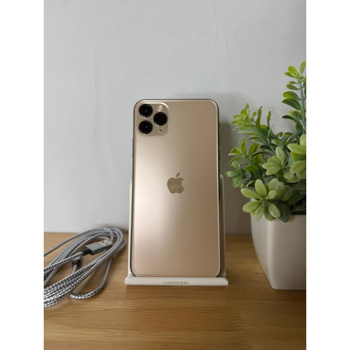 Apple iPhone 11 Pro Max Gold Cell Phones & Smartphones for Sale