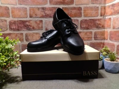 G.H Bass & Co Boys Black Leather Exeter Shoes Size 4 1/2 M #818P Orginal Box - Image 1 of 4