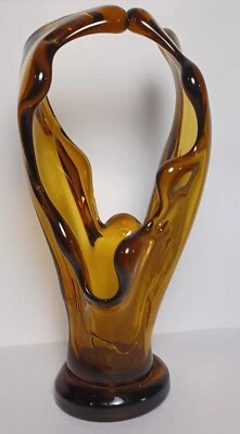 Jarrón de vidrio vintage hecho a mano ámbar pontilado fondo soplado a mano decoración del hogar. Foto 1 de 4